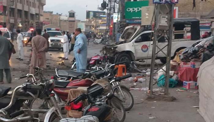 Blast targeting police vehicle kills at least four in Quetta